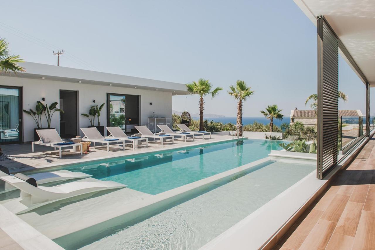 קיסאמוס Villa Lydia I Superb Views, Two Pools, Next To The City מראה חיצוני תמונה