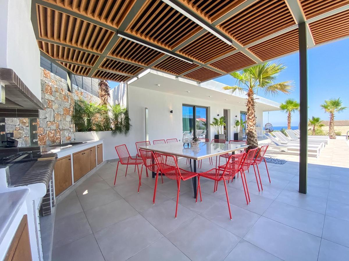 קיסאמוס Villa Lydia I Superb Views, Two Pools, Next To The City מראה חיצוני תמונה